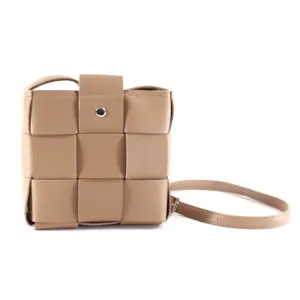 P22144 Woven Crossbody Bag